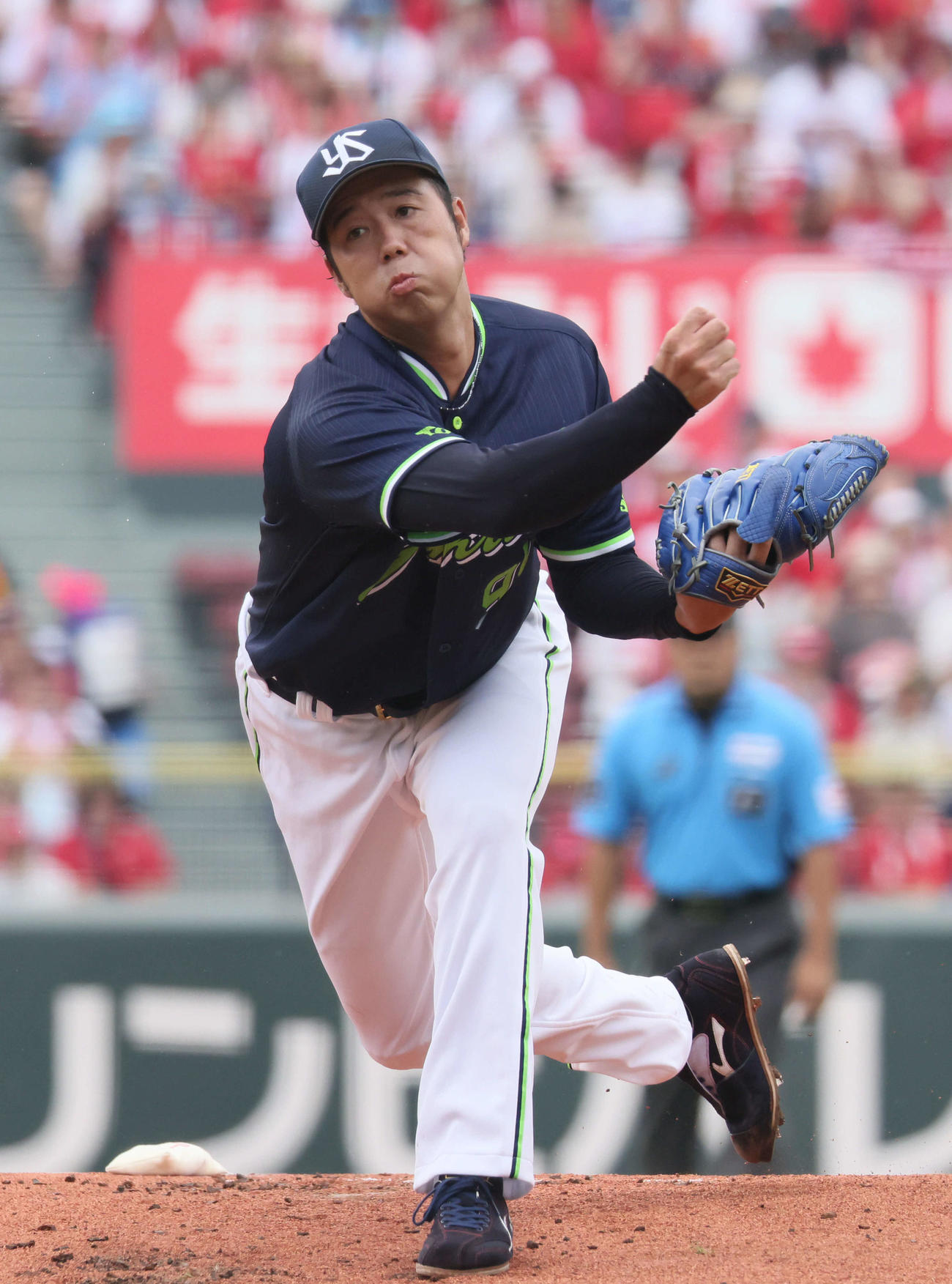 広島対ヤクルト　ヤクルト先発の青柳（撮影・加藤孝規）