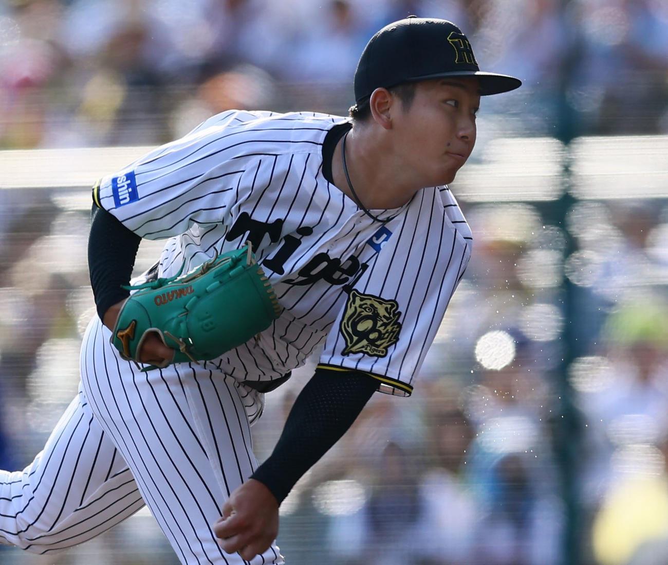阪神対中日　6回、2番手で登板した阪神伊原（撮影・藤尾明華）