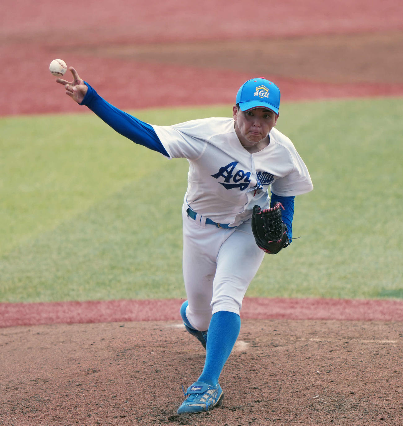 青学大対国学院大　先発の青学大・中西（撮影・小島史椰）