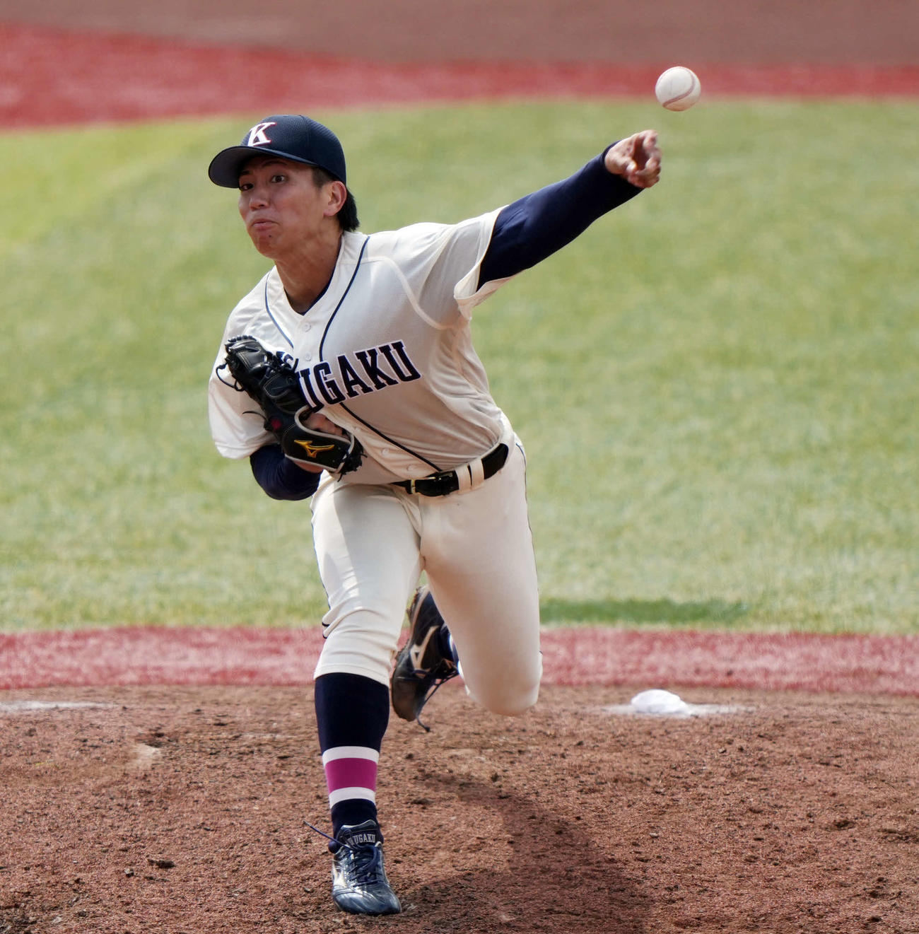 青学大対国学院大　先発の国学院大・當山（撮影・小島史椰）