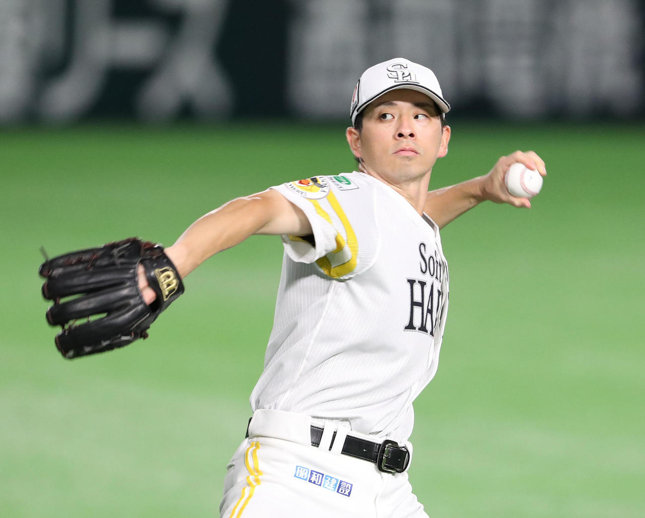 キャッチボールで調整する大関（撮影・梅根麻紀）