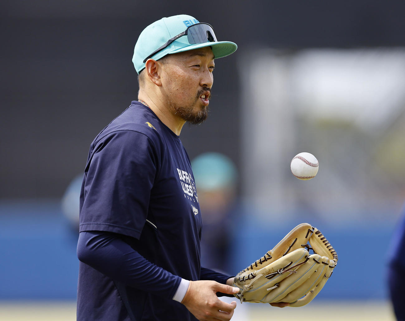 平野佳寿＝25年4月