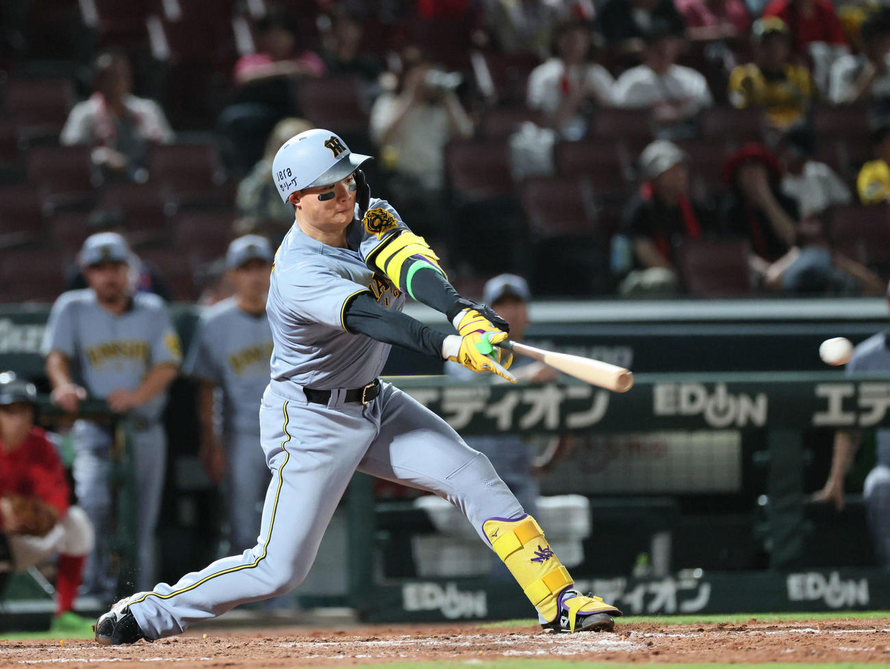 広島対阪神　9回表阪神2死二塁、森下は左適時打を放つ（撮影・加藤孝規）