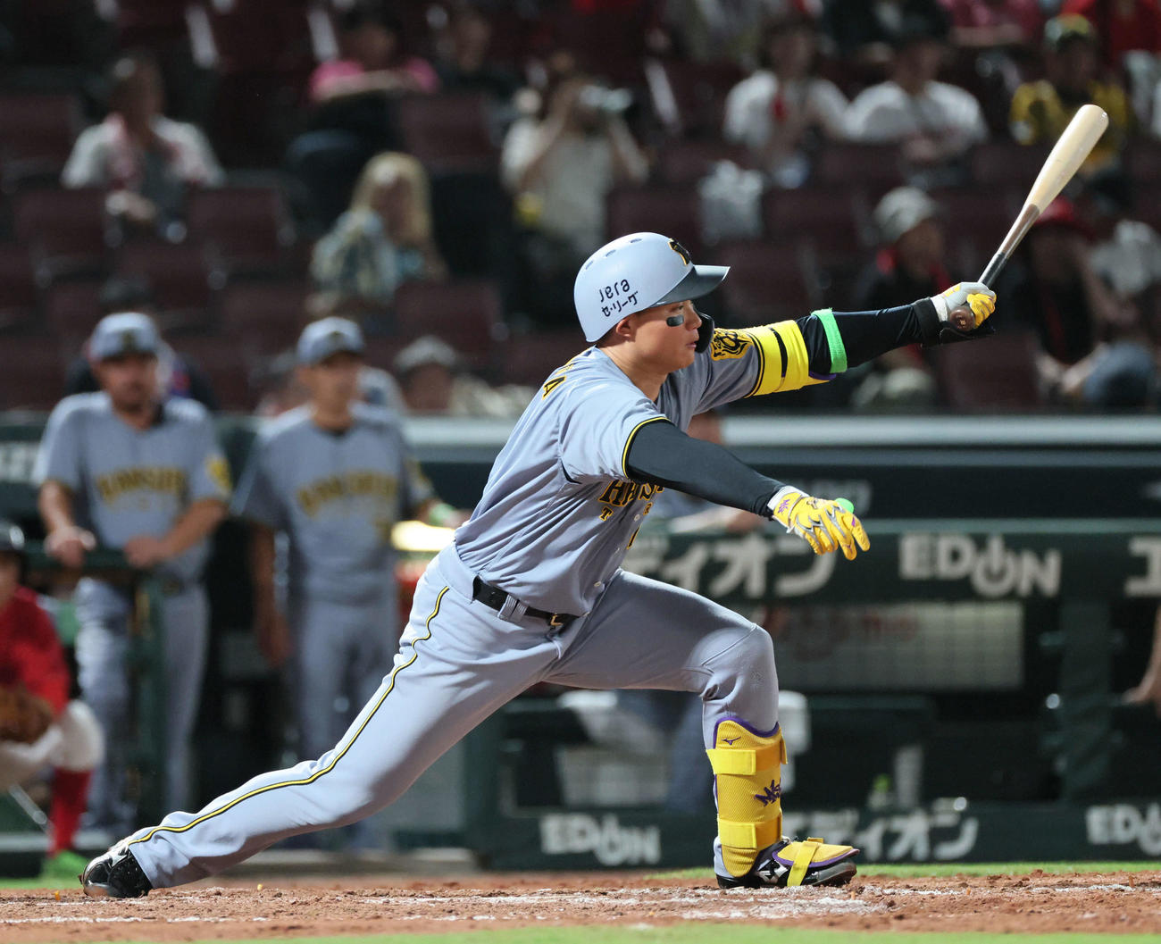 広島対阪神　9回表阪神2死二塁、森下は左適時打を放つ（撮影・加藤孝規）