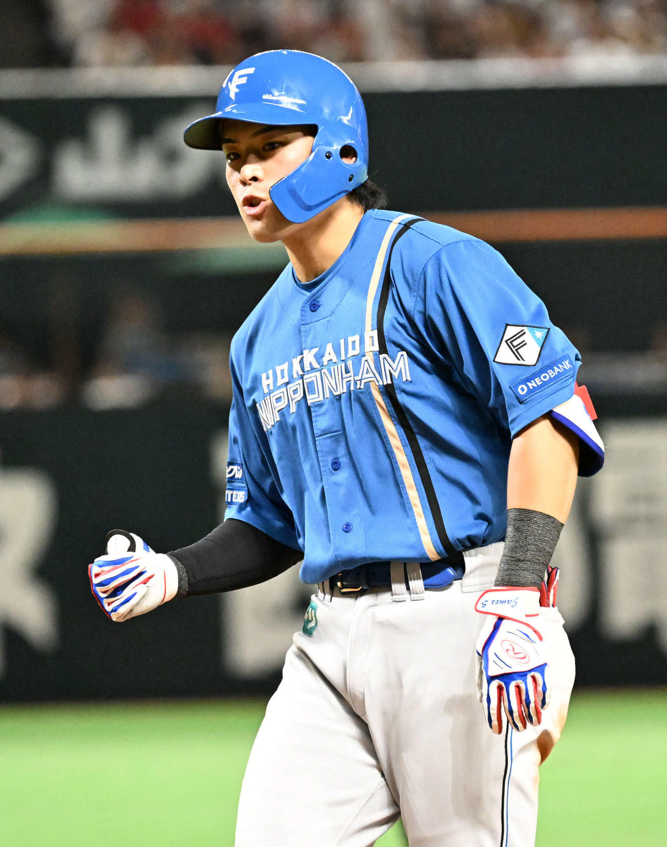 ソフトバンク対日本ハム　4回表日本ハム2死二塁、野村は勝ち越し適時打を放つ（撮影・林敢治）