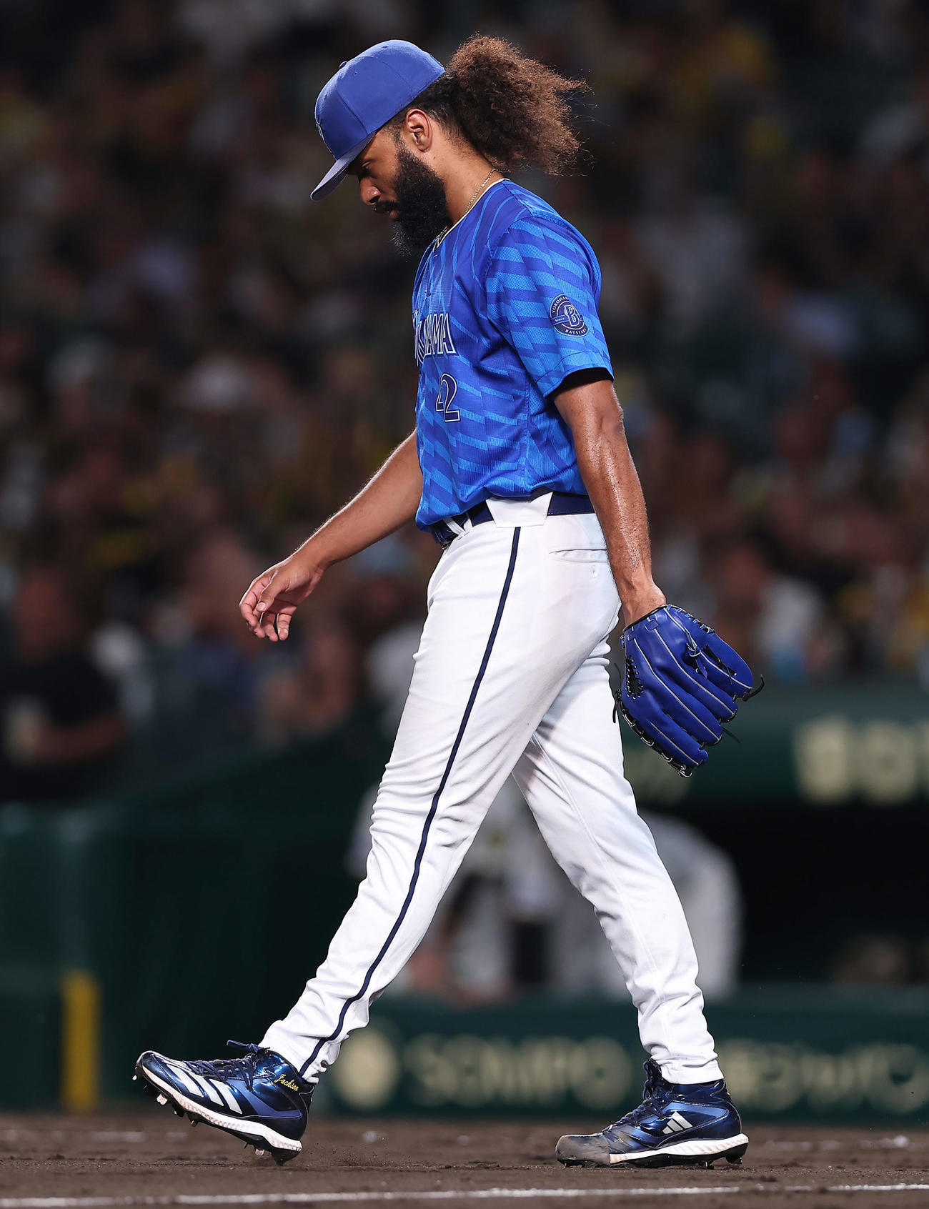 阪神対DeNA 4回裏阪神2死一、二塁、高寺に適時打を許したジャクソン（撮影・前田充）