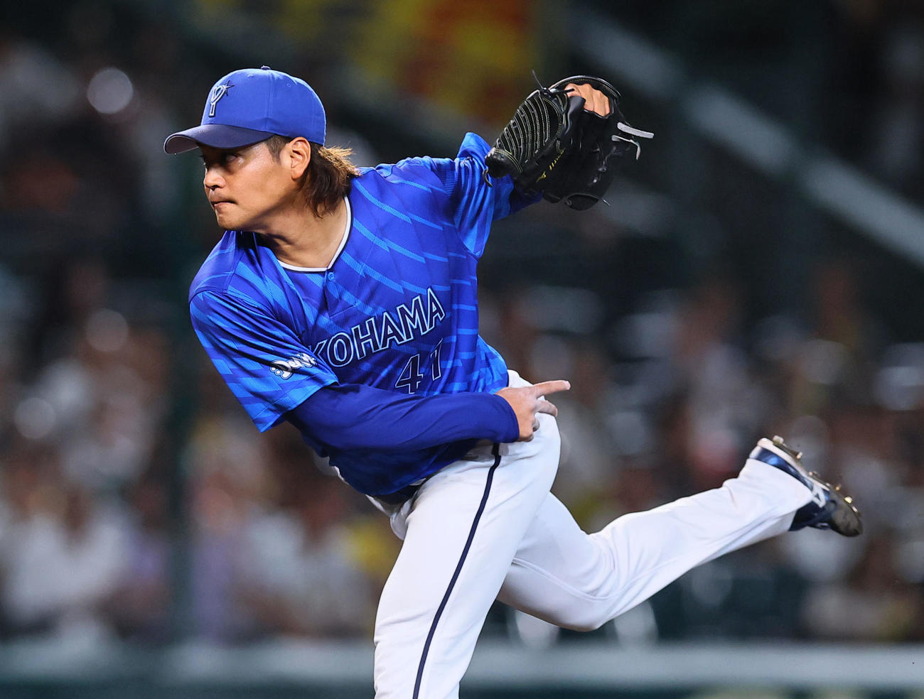 阪神対DeNA 8回、5番手で登板したDeNA佐々木（撮影・藤尾明華）