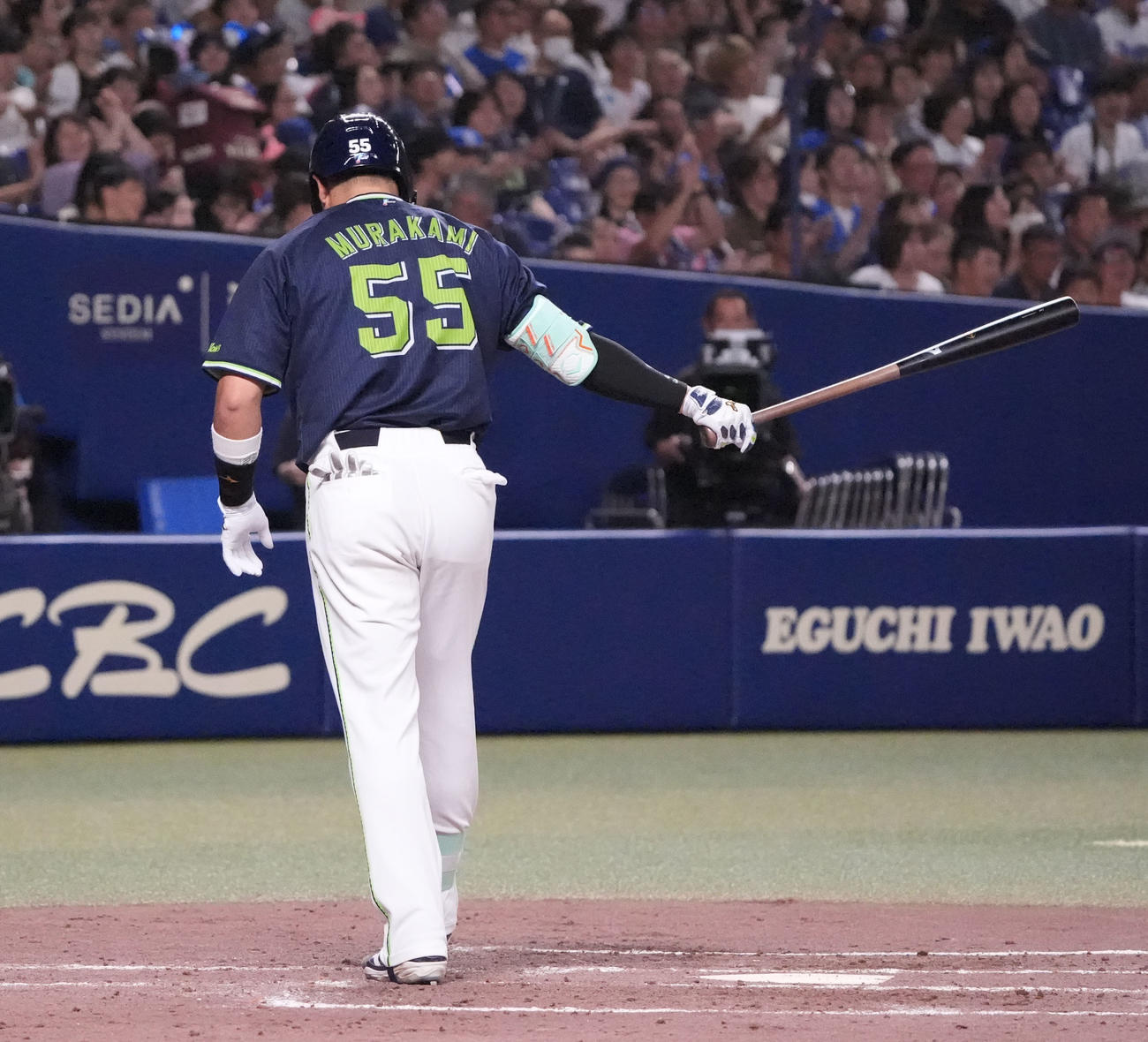 2025年9月19日の中日戦の5回、見逃し三振に倒れる村上宗隆