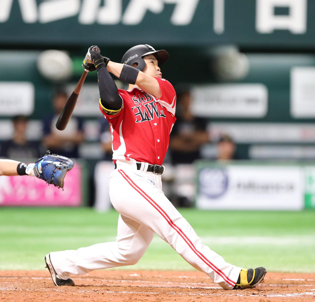 ソフトバンク対オリックス　5回裏ソフトバンク2死、近藤は右越えに同点本塁打を放つ（撮影・梅根麻紀）