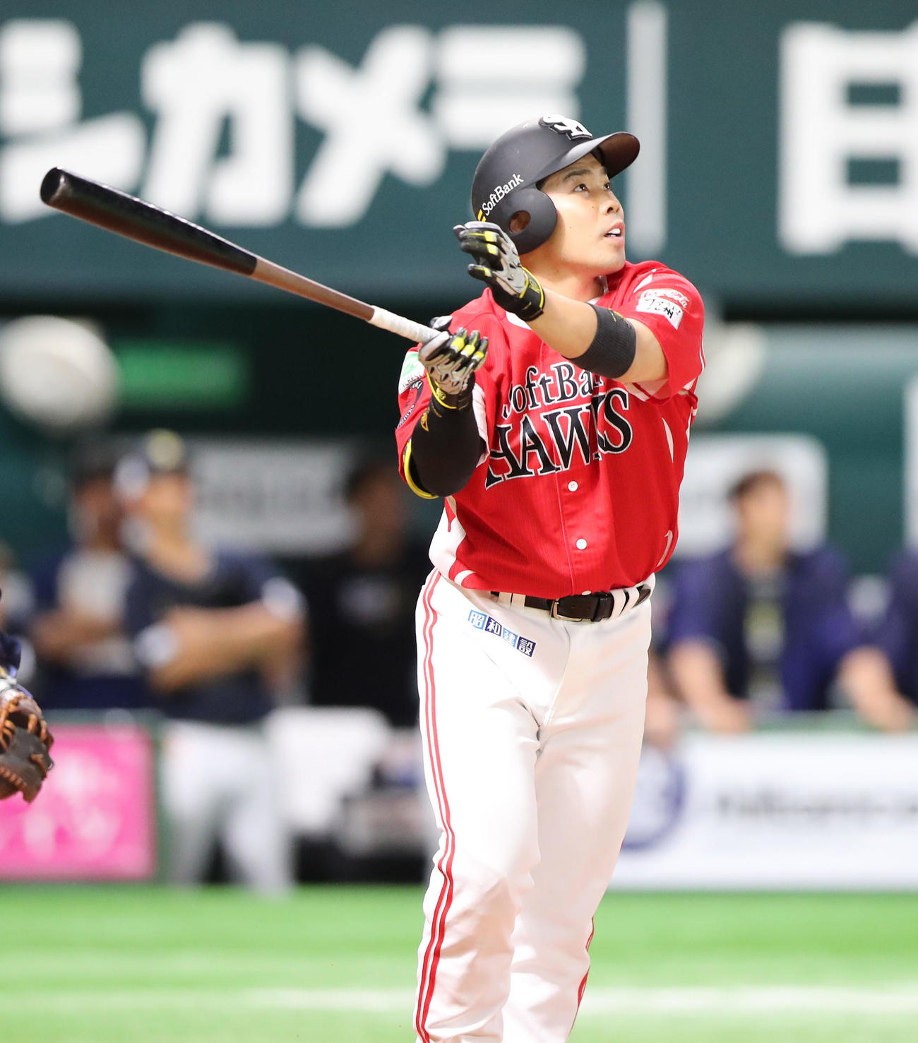 ソフトバンク対オリックス　9回裏ソフトバンク1死、近藤は右越えに本塁打を放つ（撮影・梅根麻紀）