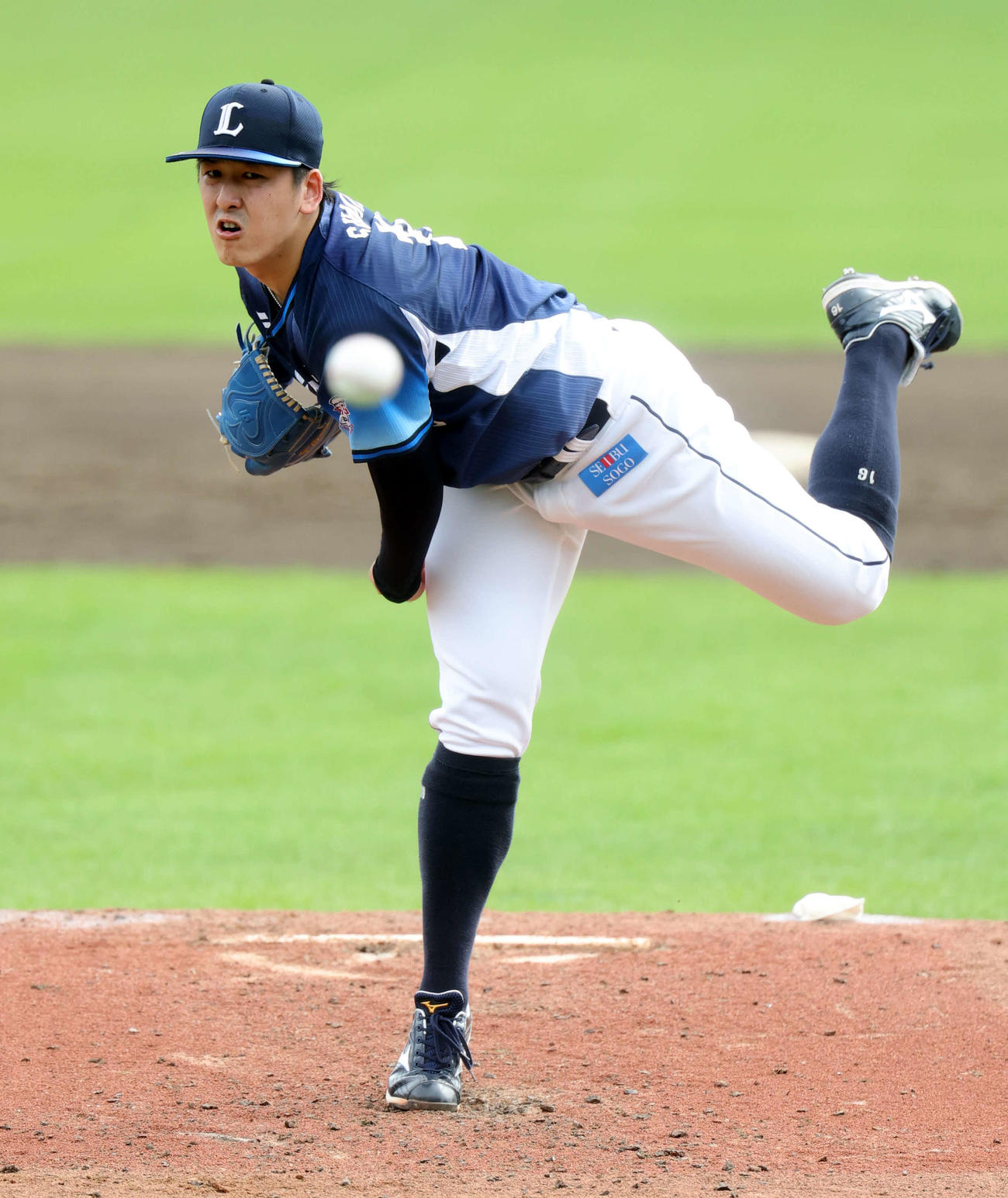 楽天対西武　3回裏楽天1死、投げ込む隅田（撮影・浅見桂子）