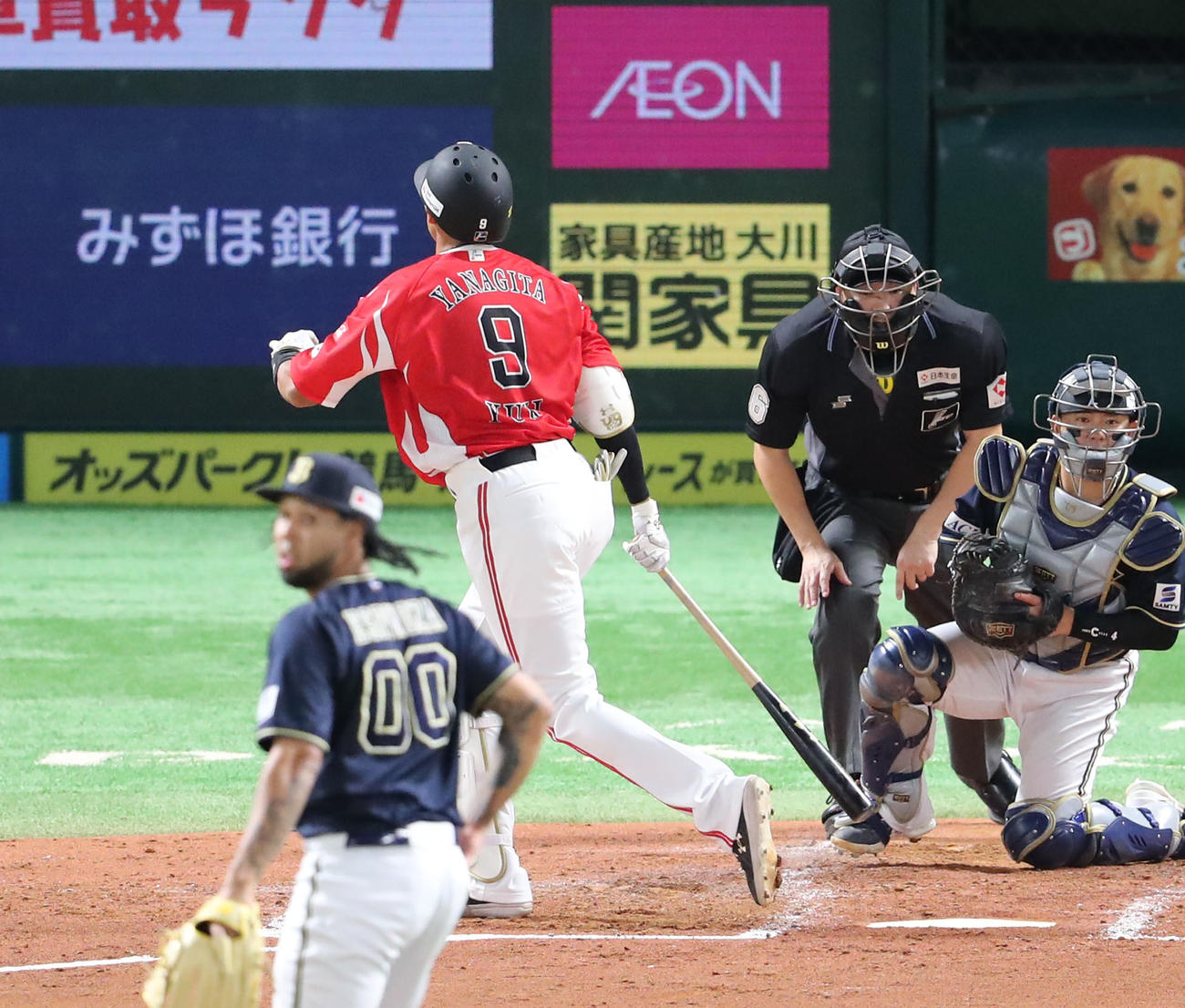 ソフトバンク対オリックス　3回裏ソフトバンク1死二塁、柳田は空振りの三振に終わる（撮影・梅根麻紀）