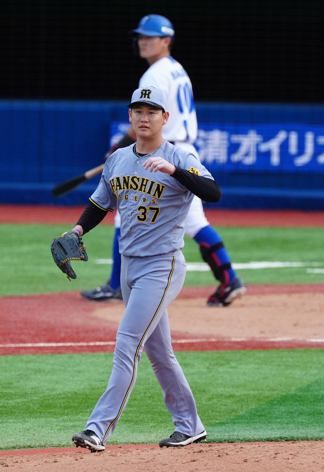 DeNA対阪神　7回裏DeNA無死、林から三振を奪う及川（撮影・清水貴仁）