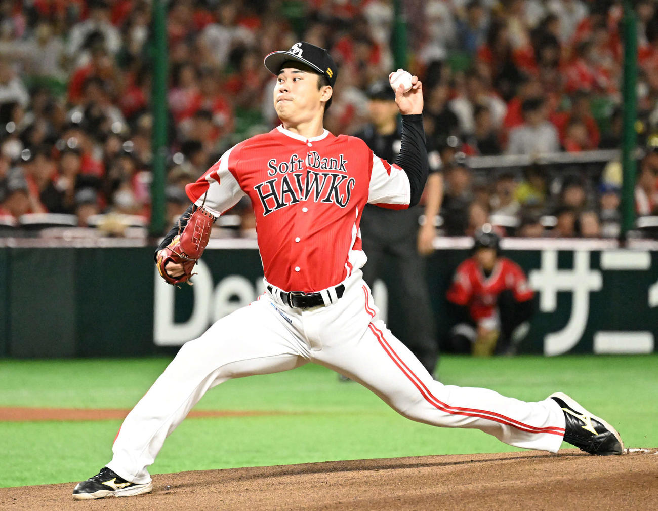 ソフトバンク対オリックス　ソフトバンク先発の松本晴（撮影・林敢治）