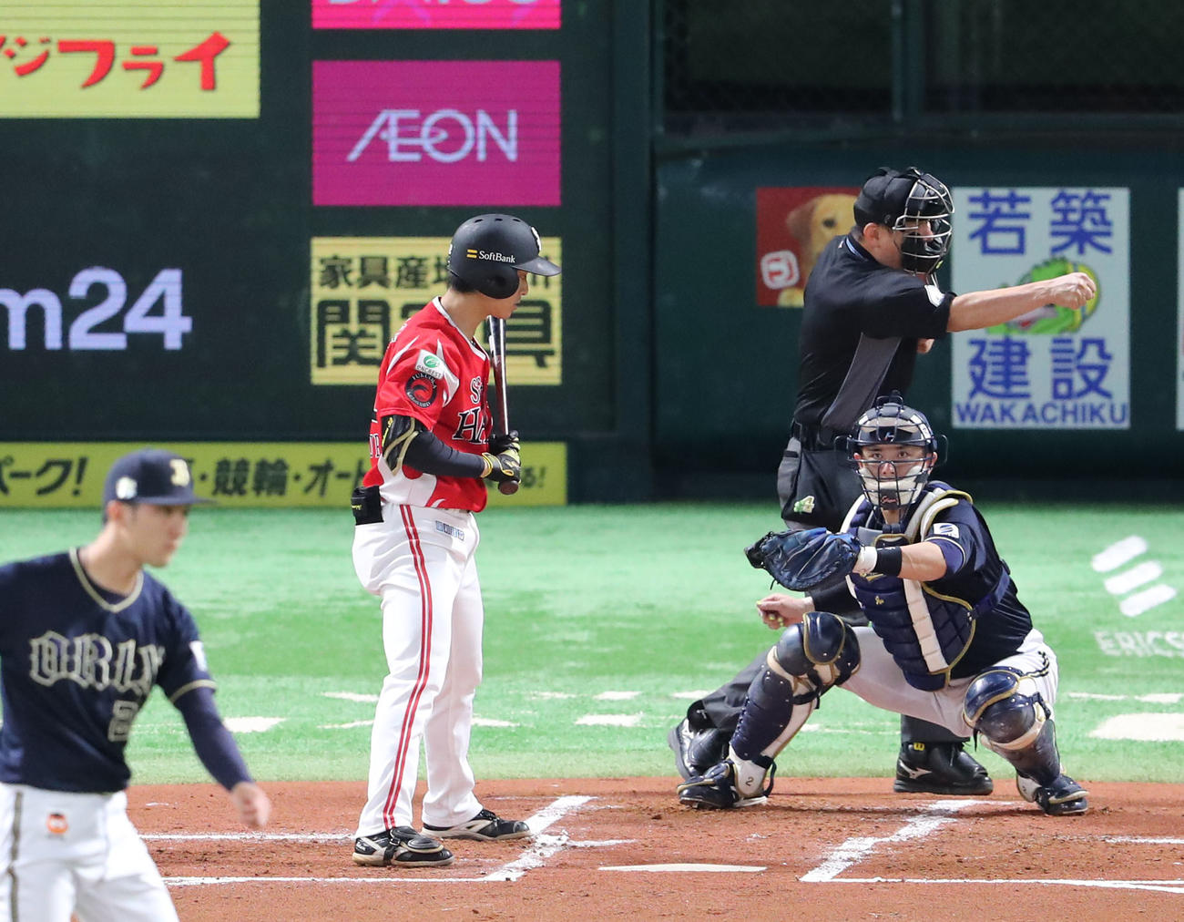ソフトバンク対オリックス　1回裏ソフトバンク1死三塁、柳町は見逃しの三振（撮影・梅根麻紀）