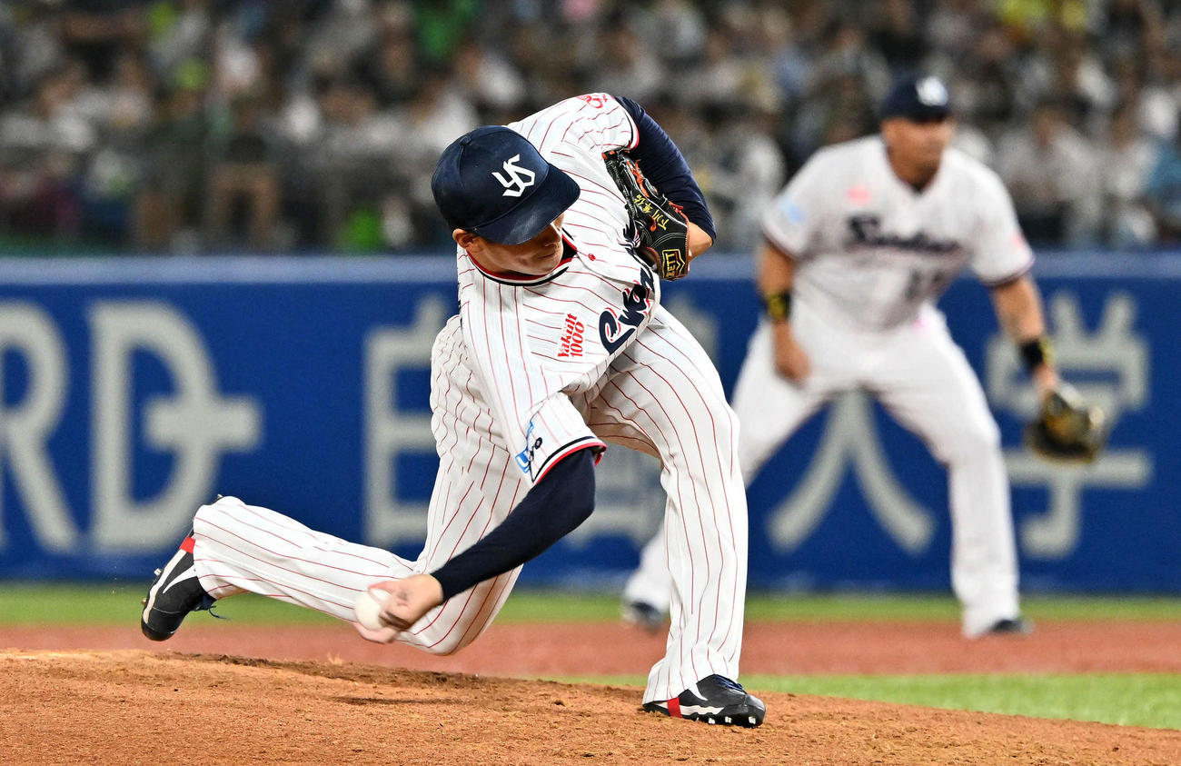 ヤクルト対中日　ヤクルト先発の下川（撮影・滝沢徹郎）