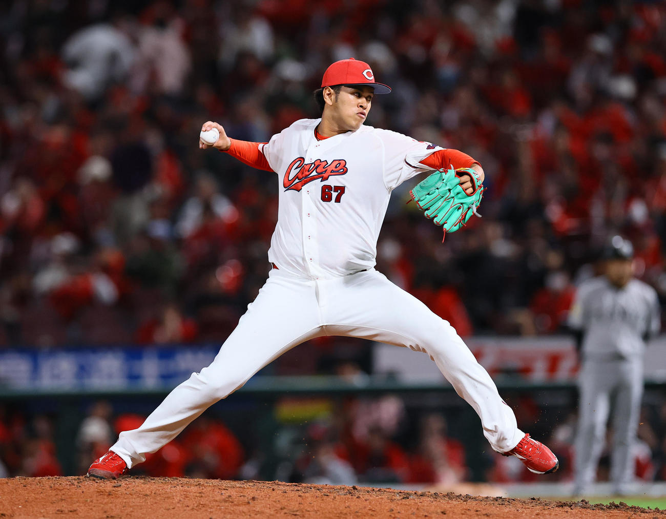 広島対巨人　9回に登板した広島菊地（撮影・藤尾明華）