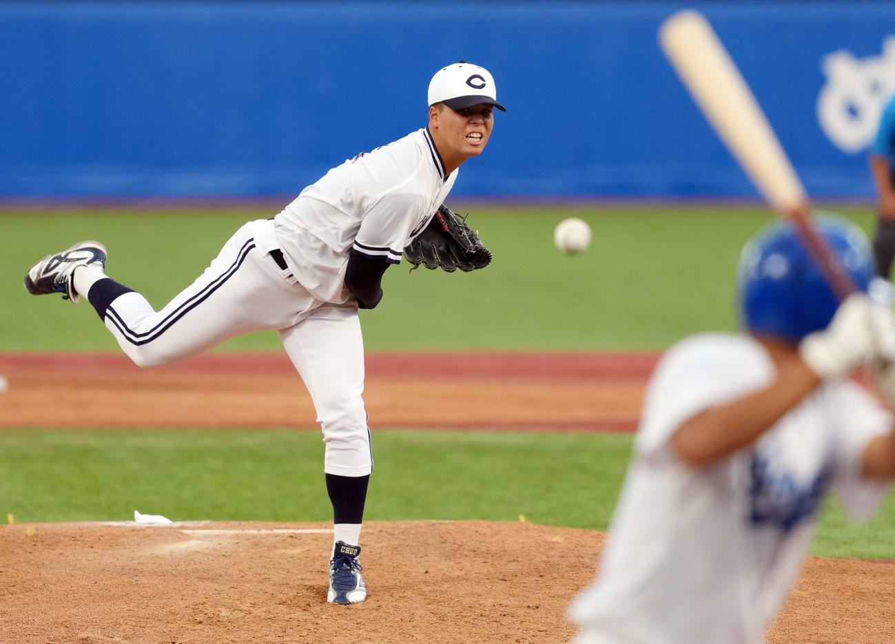青学大対中大　先発の中大・三奈木（撮影・小島史椰）