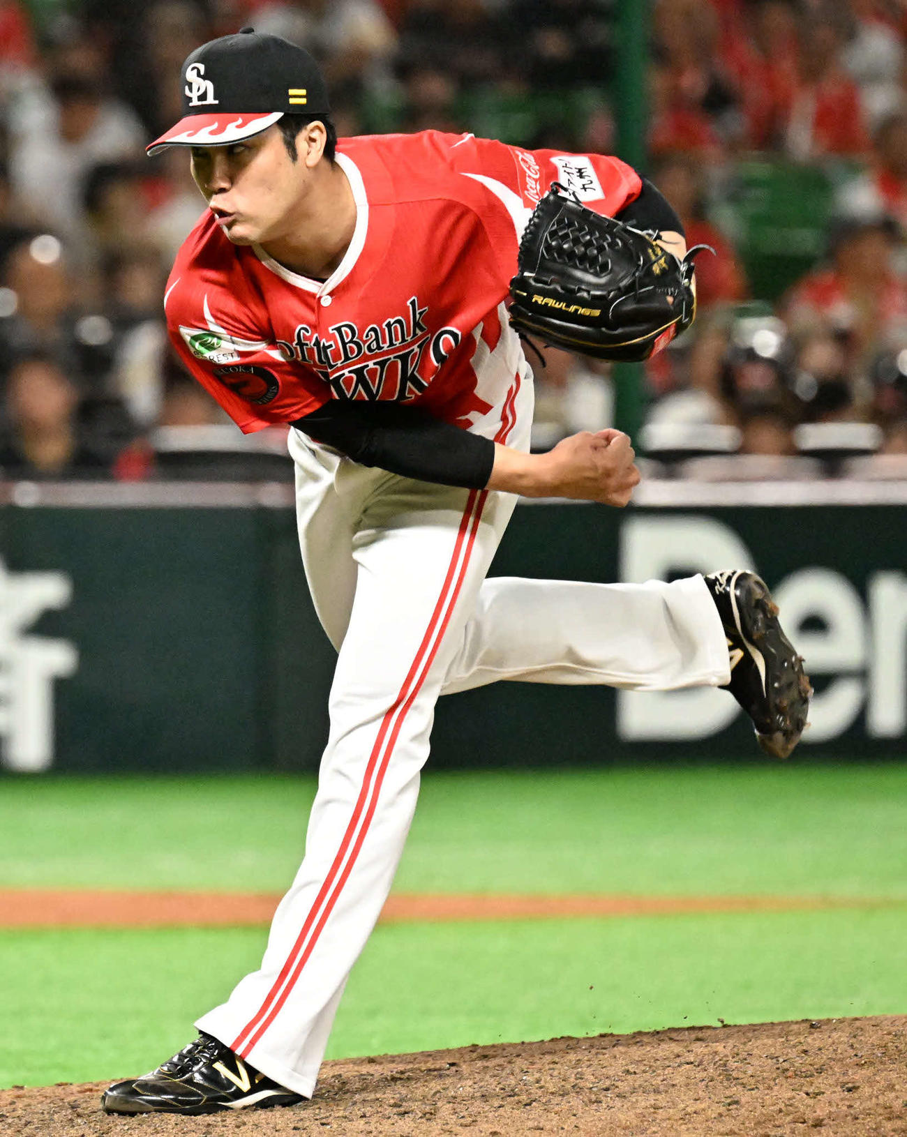 2025年9月22日、オリックス戦で投球するソフトバンク藤井皓哉