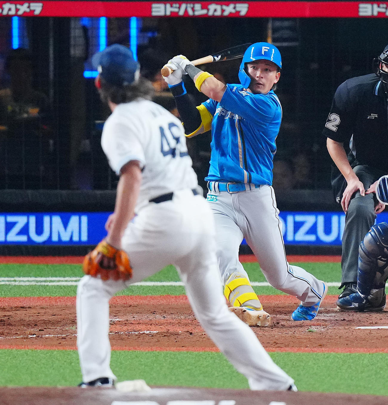 西武対日本ハム　5回表日本ハム無死、右中間にソロ本塁打を放つ水野。投手今井（撮影・垰建太）
