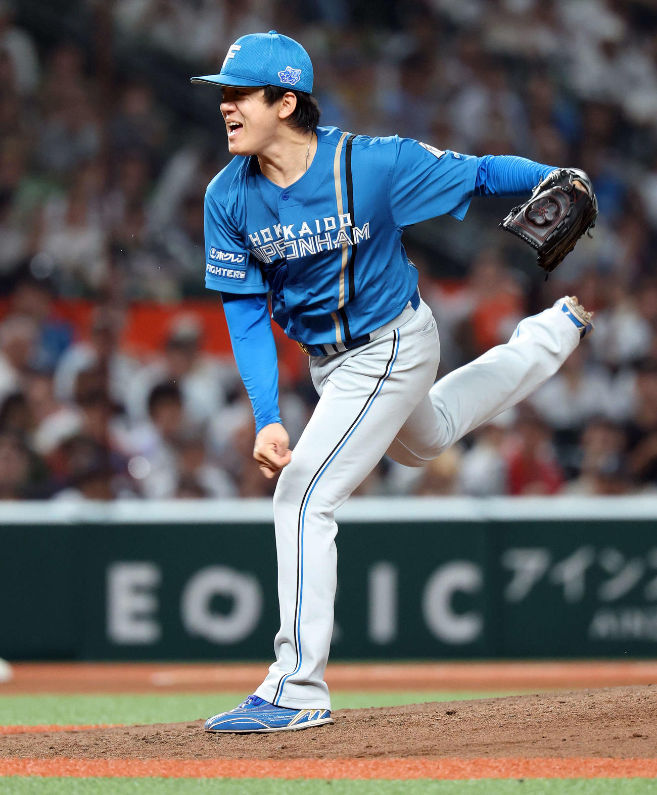 西武対日本ハム　6回裏西武の攻撃で力の入った投球を続ける北山（撮影・浅見桂子）