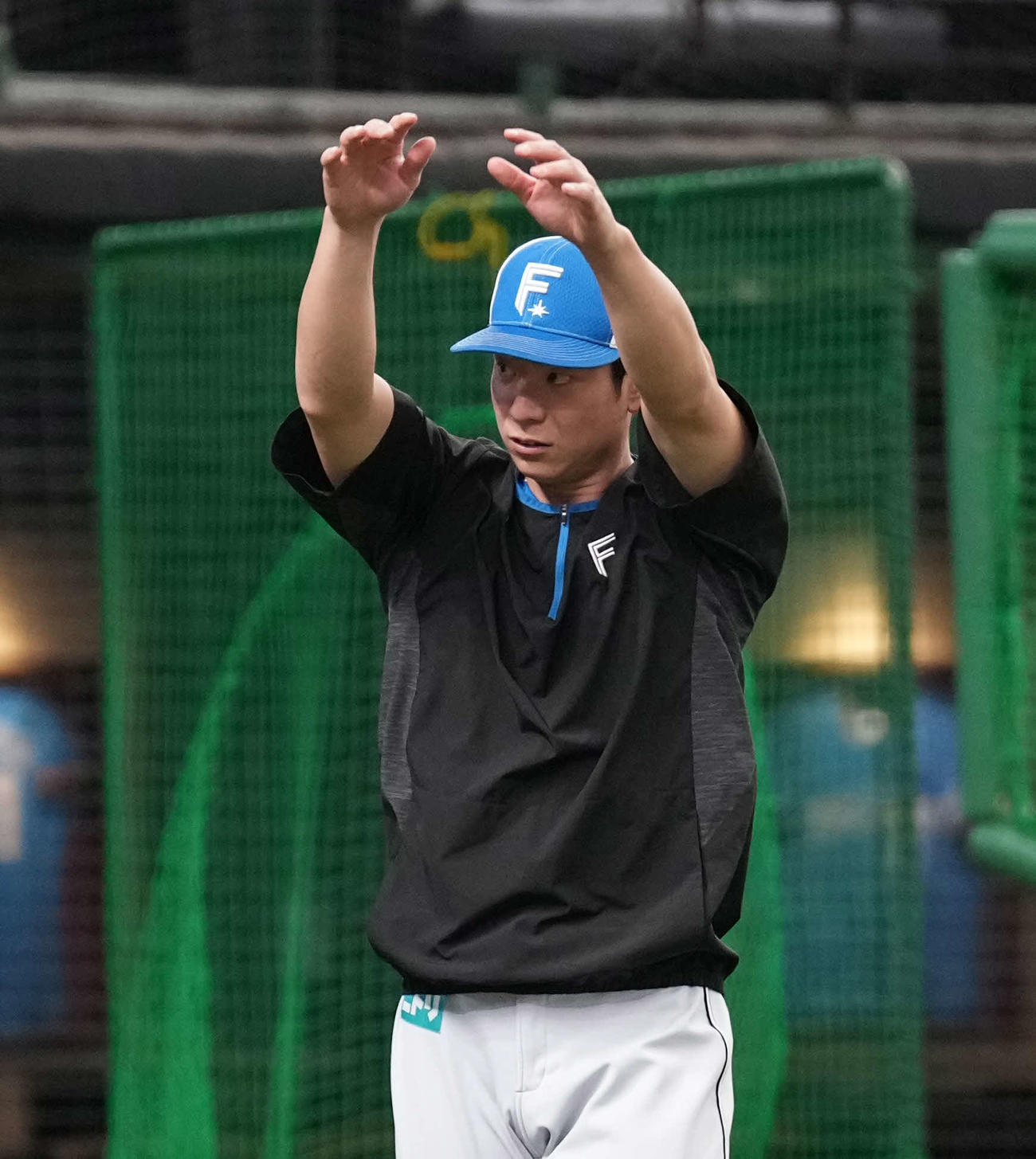 西武対日本ハム　アップをする日本ハム松本剛（撮影・井上学）