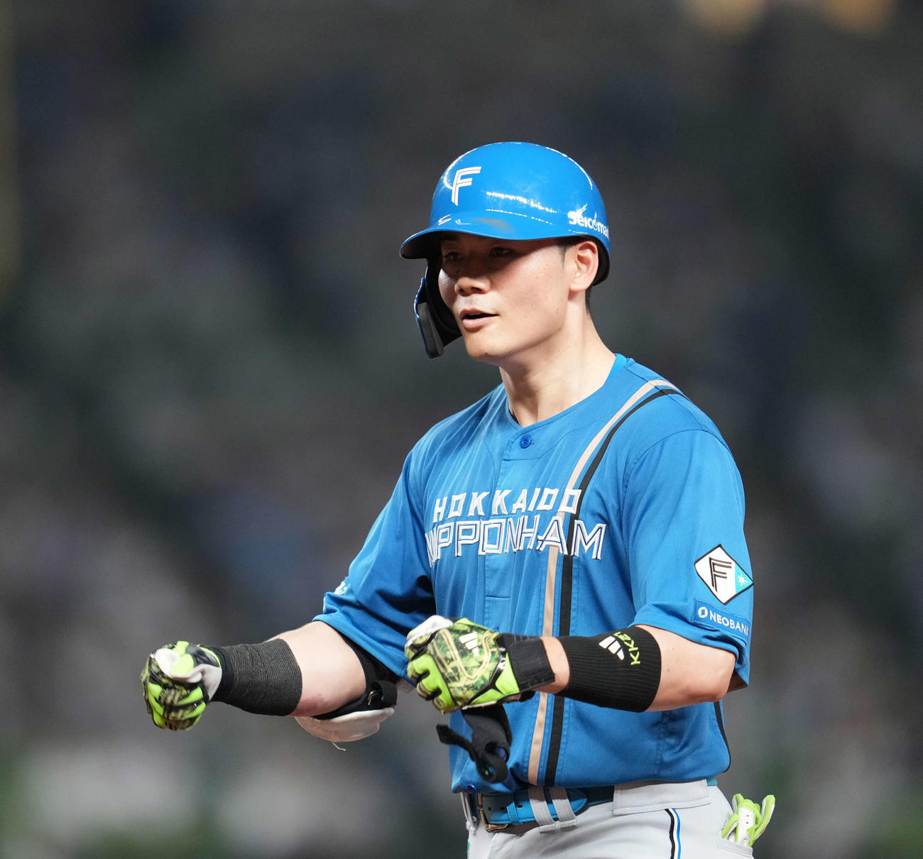 西武対日本ハム　5回表日本ハム無死一塁、左前打を放ちガッツポーズの清宮幸（撮影・井上学）