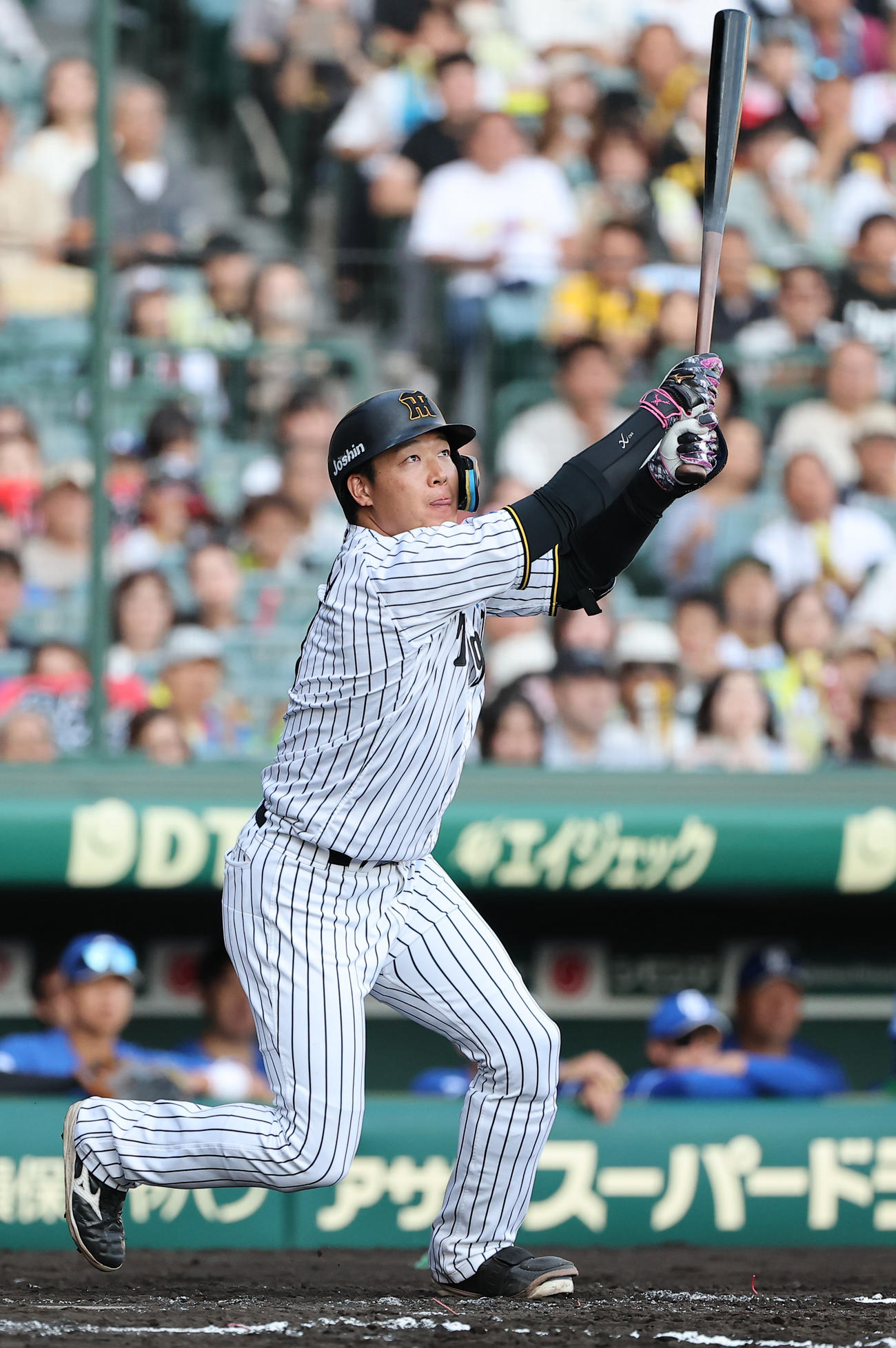 阪神対中日　7回裏阪神2死一、二塁、大山は右越えに3点本塁打を放つ（撮影・上田博志）