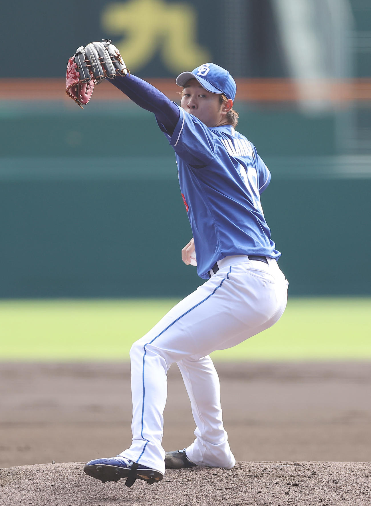 阪神対中日　力投する中日先発の高橋宏（撮影・前田充）