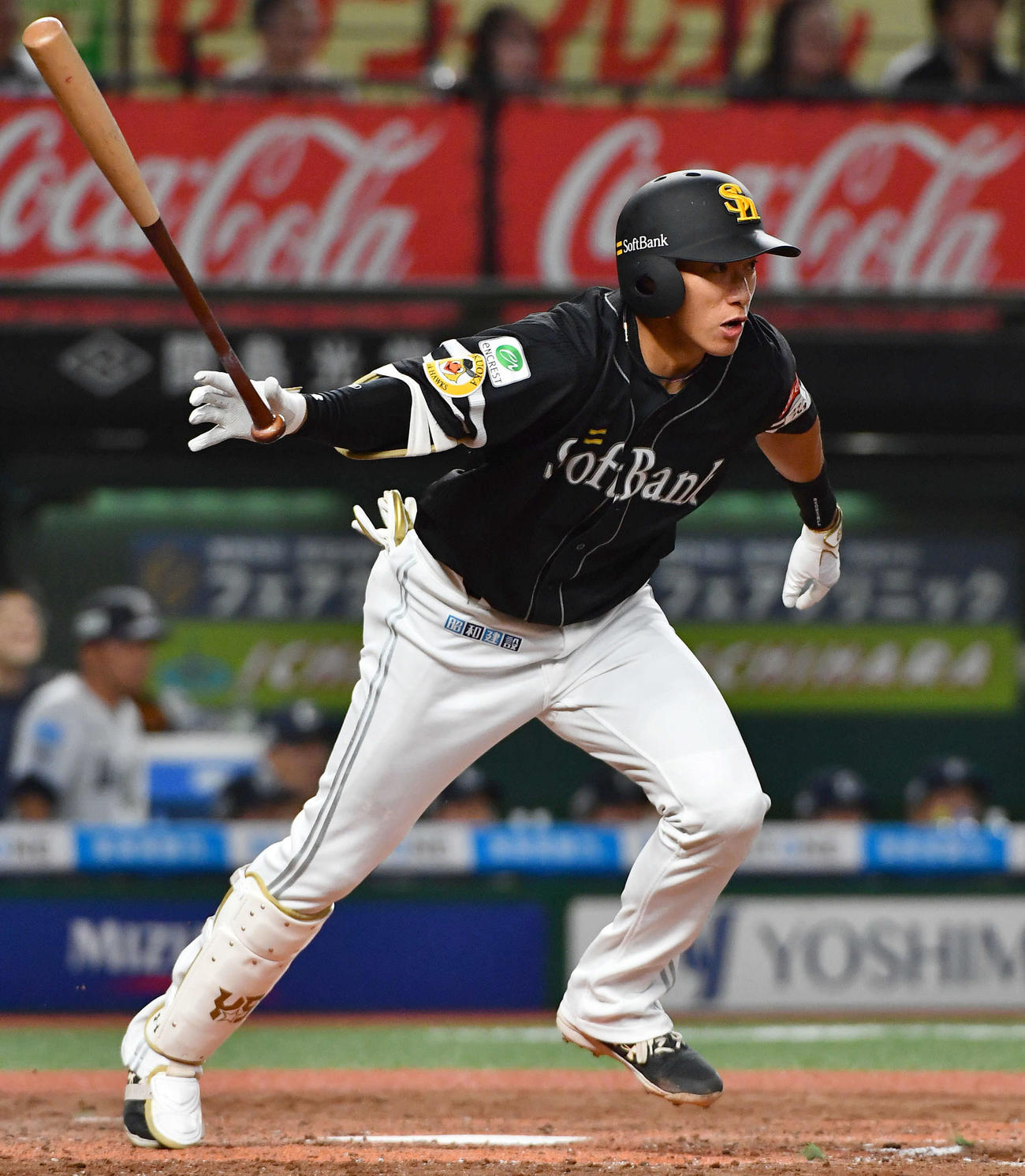 西武対ソフトバンク　5回表ソフトバンク無死一塁、柳田は右前安打を放つ（撮影・岩下翔太）