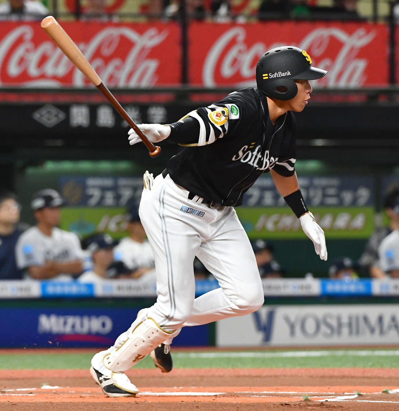 西武対ソフトバンク　1回表ソフトバンク無死、柳田は中前安打を放つ（撮影・岩下翔太）