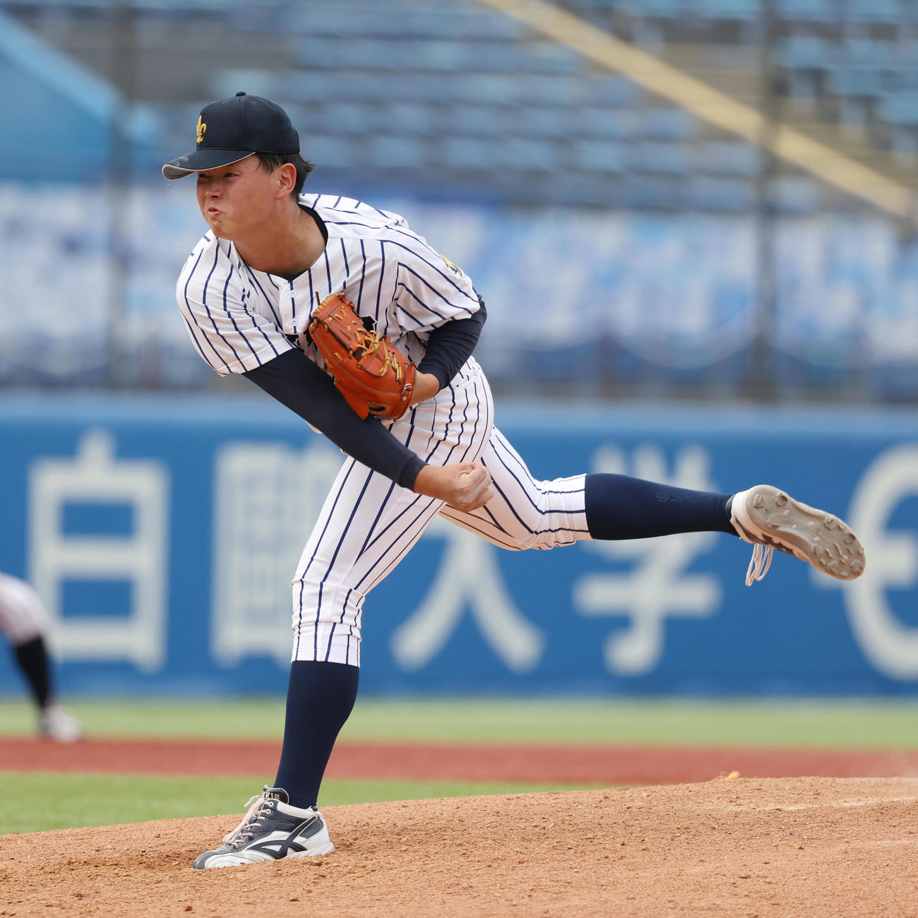 早大対立大　6回から登板した立大・小畠（撮影・柴田隆二）　　