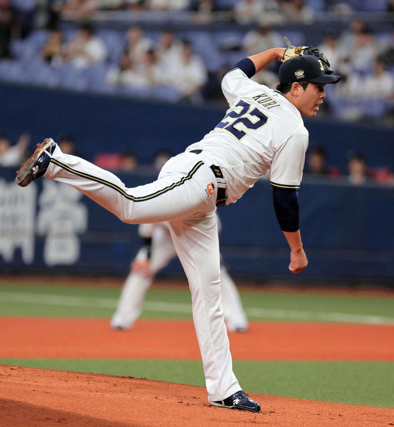 オリックス】楽天戦5連勝！九里亜蓮が今季初完封で11勝目 捕手の福永
