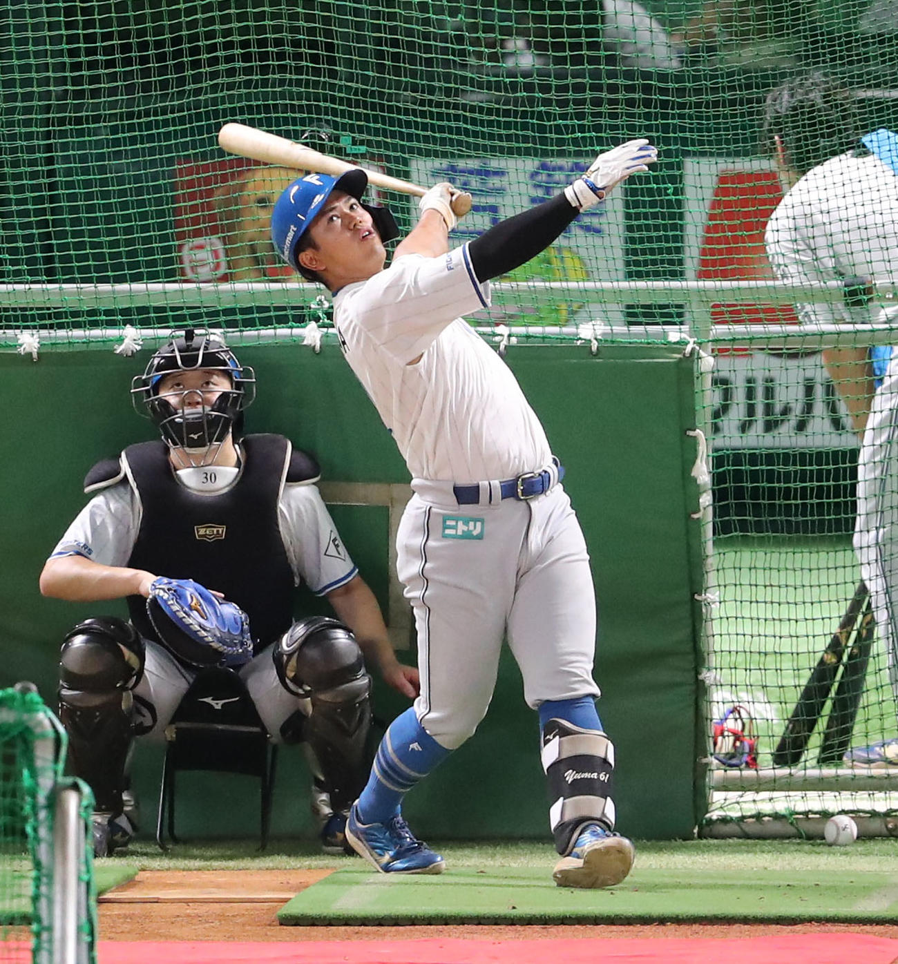 ソフトバンク対日本ハム　1軍に合流した今川は打撃練習を行う（撮影・梅根麻紀）