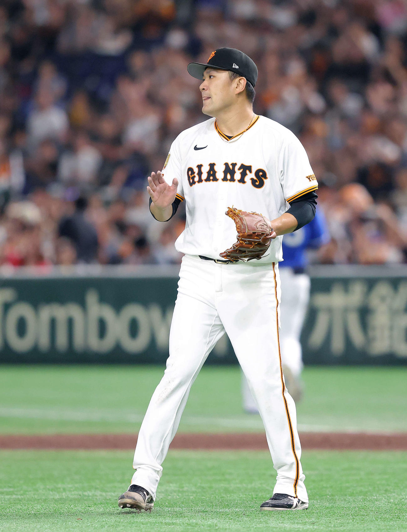 巨人対中日　5回表中日1死一塁、細川を併殺に抑える田中将（撮影・河田真司）