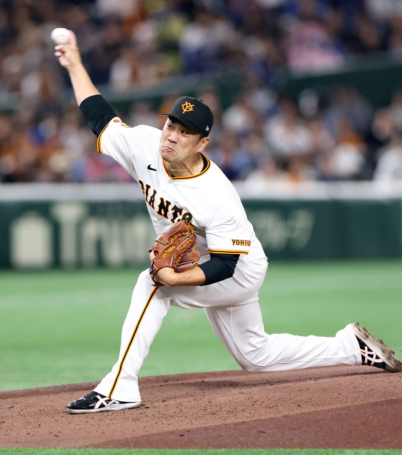 巨人対中日　力投する巨人先発の田中将（撮影・浅見桂子）
