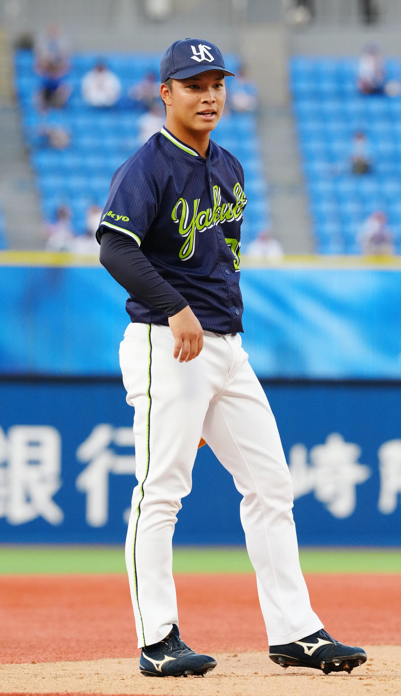 DeNA対ヤクルト　試合前練習に臨むヤクルト西村（撮影・江口和貴）