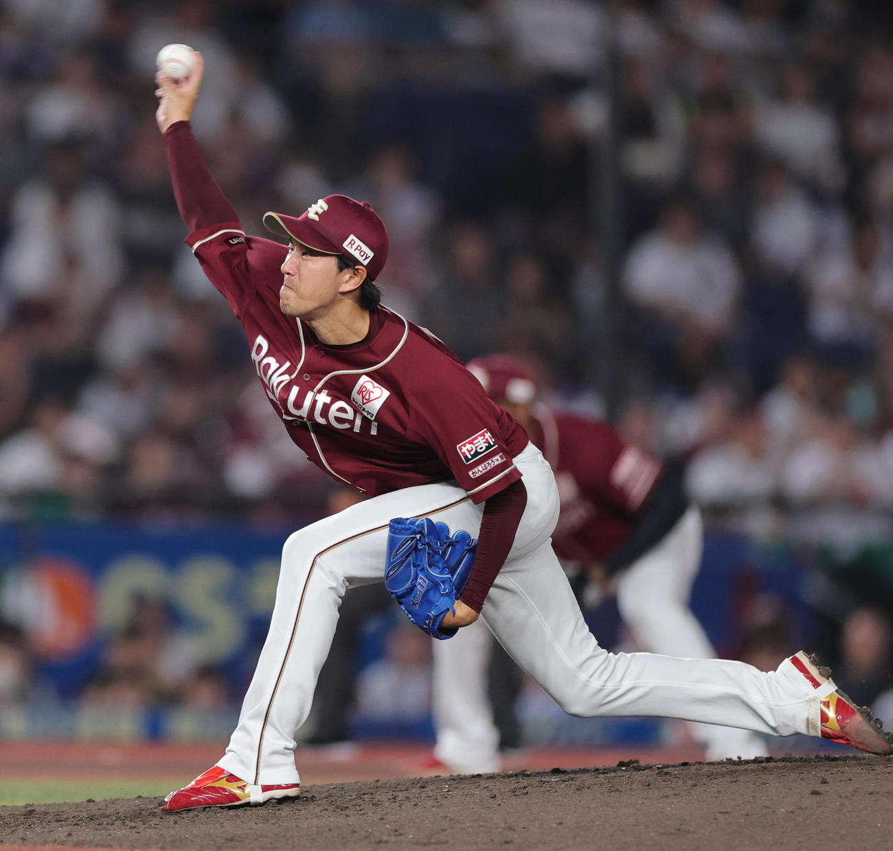 ロッテ対楽天　力楽天先発の岸（撮影・野上伸悟）
