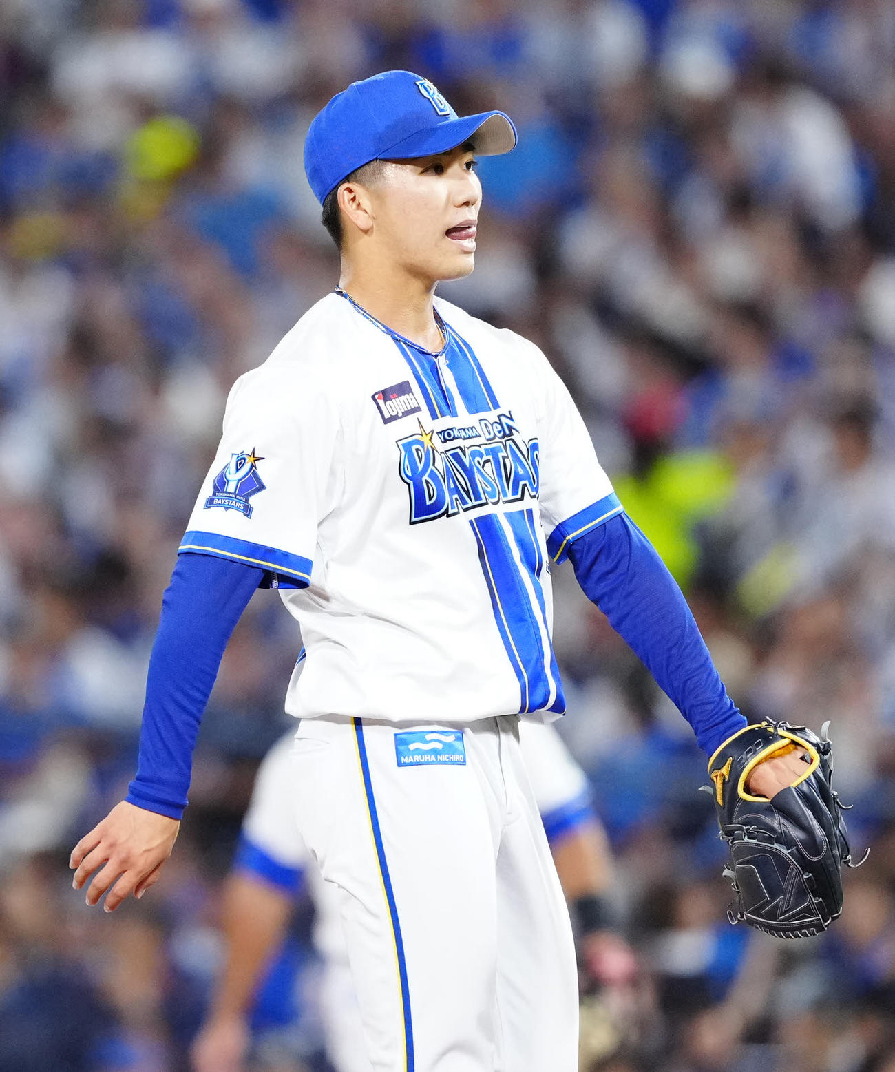 DeNA対ヤクルト　3回表ヤクルト1死一塁、村上に2点本塁打を浴びる篠木（撮影・江口和貴）