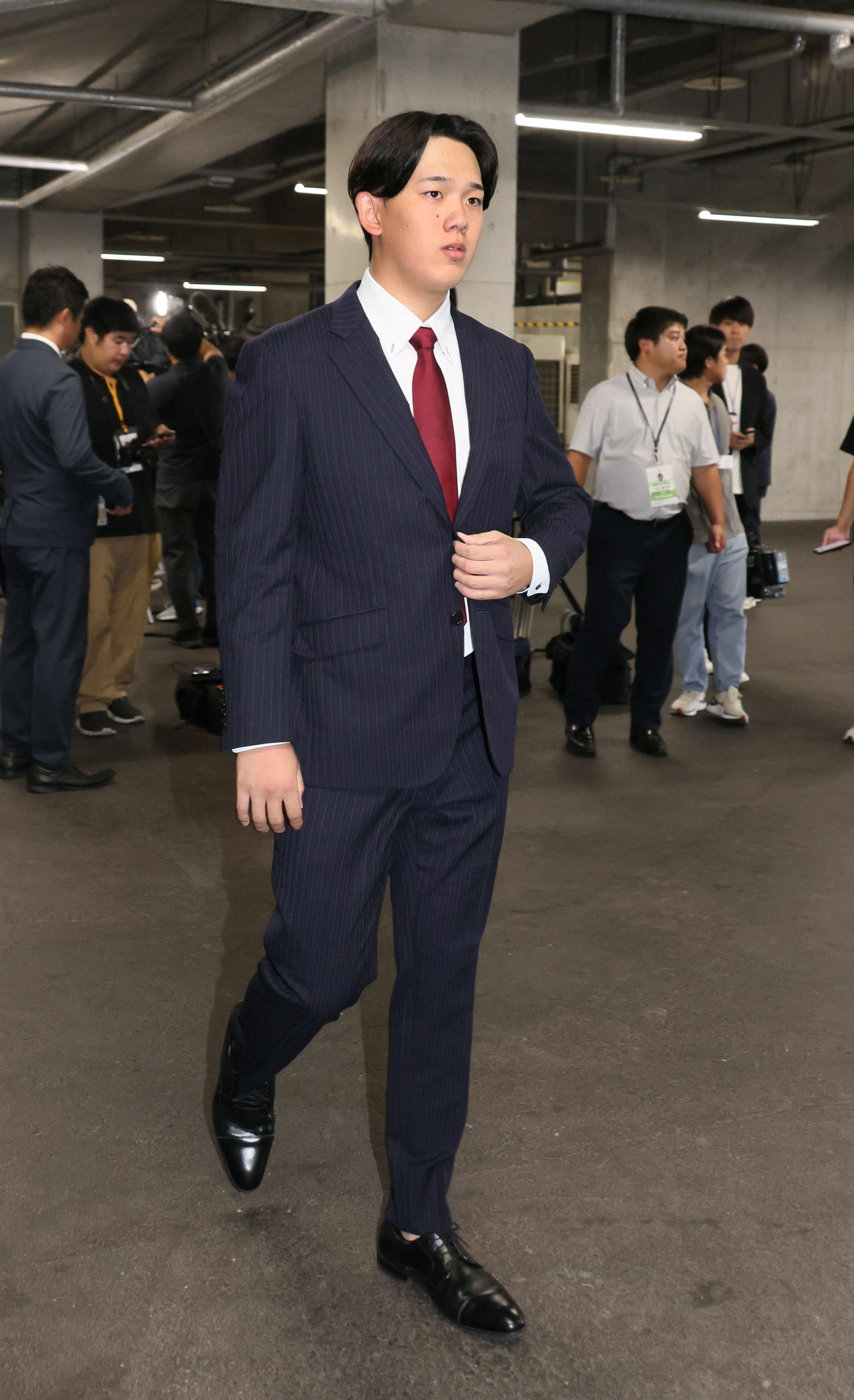 戦力外通告された広島小林（撮影・加藤孝規）