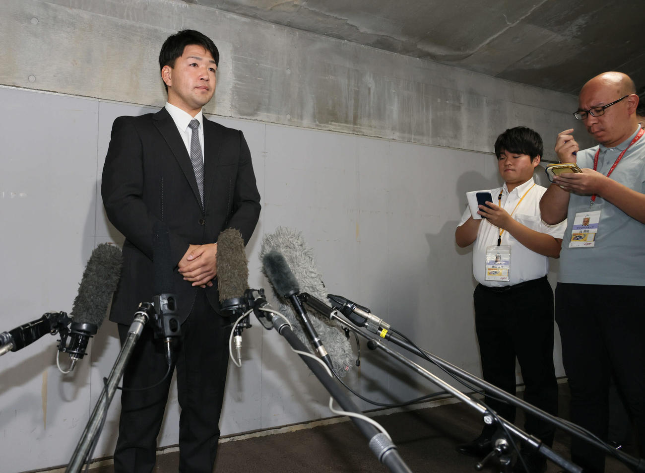 戦力外通告された広島河野（撮影・加藤孝規）
