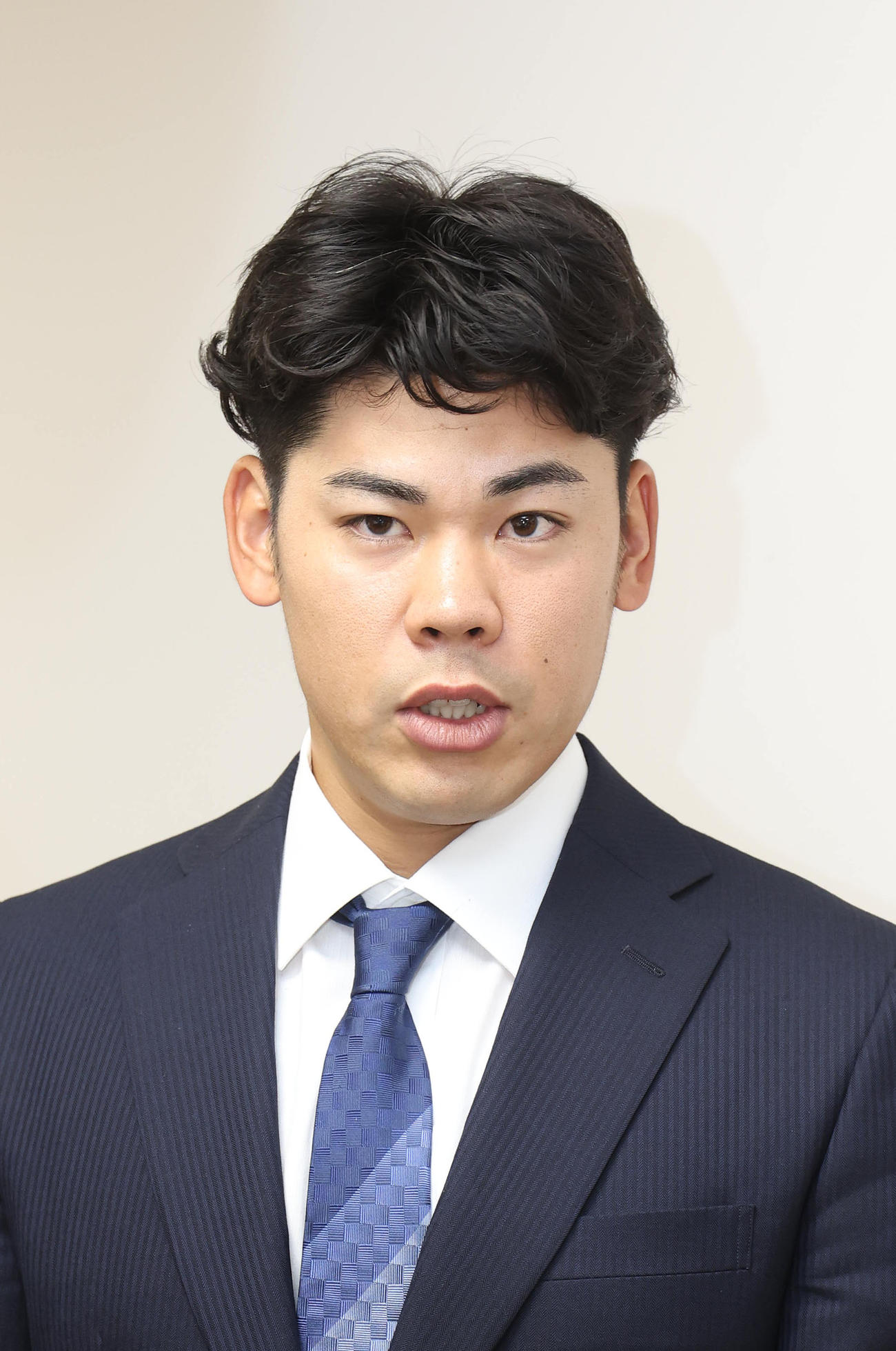 戦力外通告を受け心境を語る阪神鈴木（撮影・白石智彦）