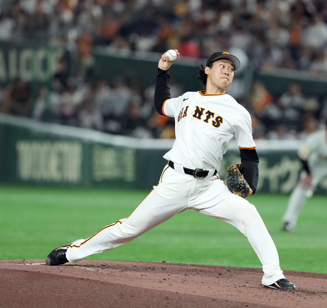 巨人対中日　巨人の先発山崎（撮影・たえ見朱実）