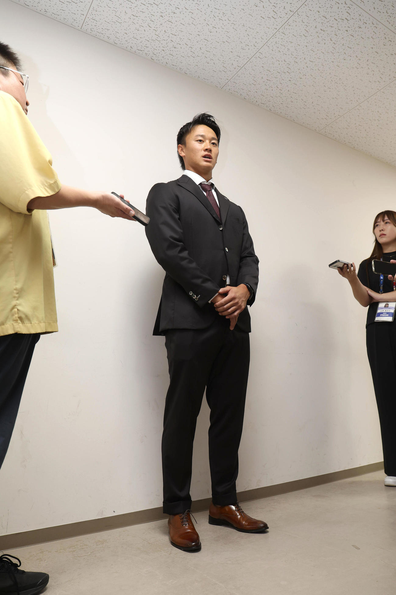 戦力外通告を受け心境を語る阪神森木（撮影・白石智彦）