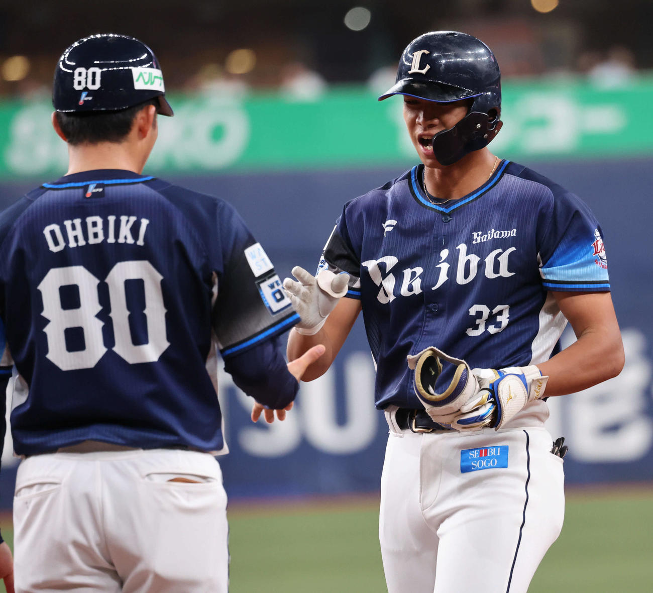 オリックス対西武　5回表西武1死、古川は右前にプロ初安打を放ちさけぶ（撮影・西尾就之）
