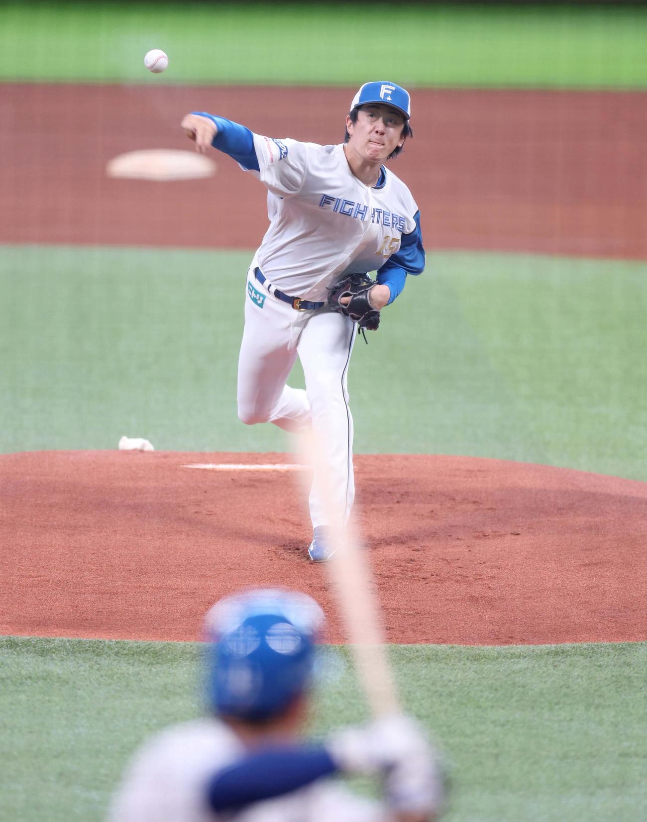 ライブBPを行う日本ハム北山（撮影・黒川智章）