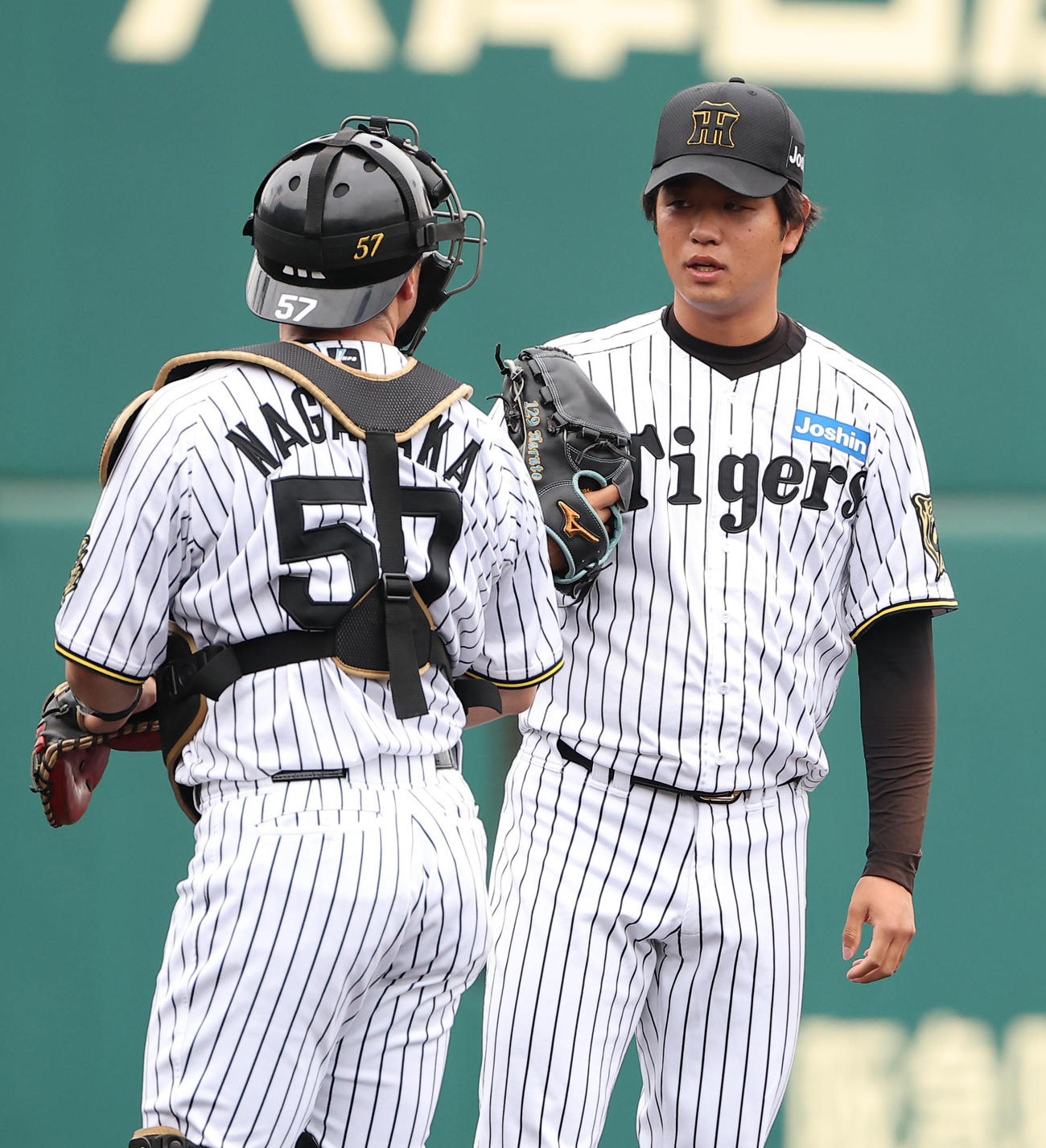 阪神対オリックス　阪神2番手の高橋（撮影・上田博志）