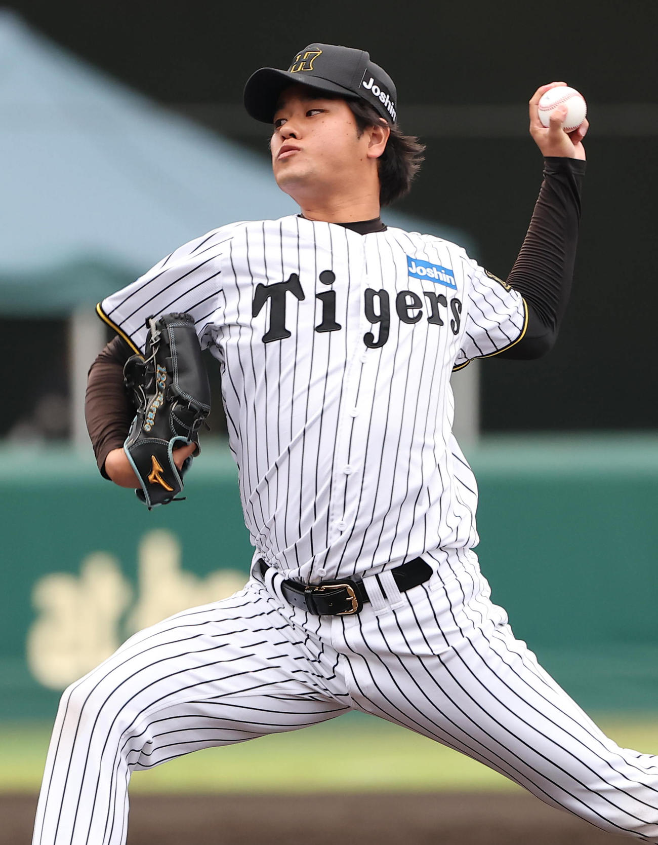 阪神対オリックス　阪神2番手の高橋（撮影・上田博志）