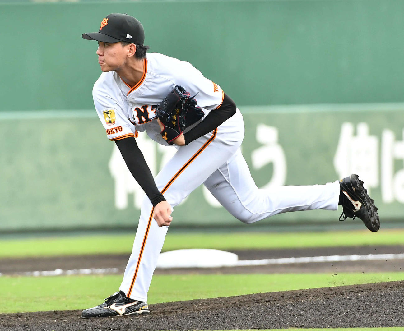 巨人対中日　巨人先発の園田（撮影・岩下翔太）