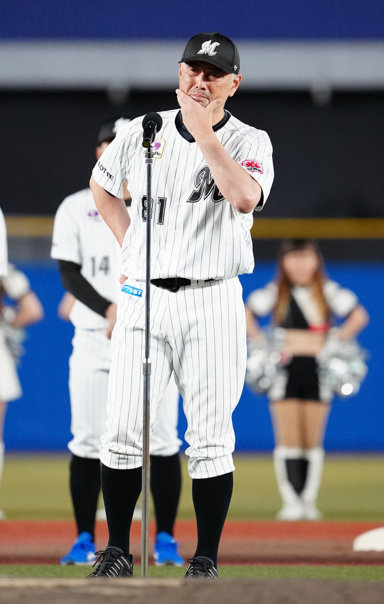 ロッテ対ソフトバンク　今季限りで退任するロッテ吉井監督は涙ながらにあいさつ（撮影・鈴木みどり）